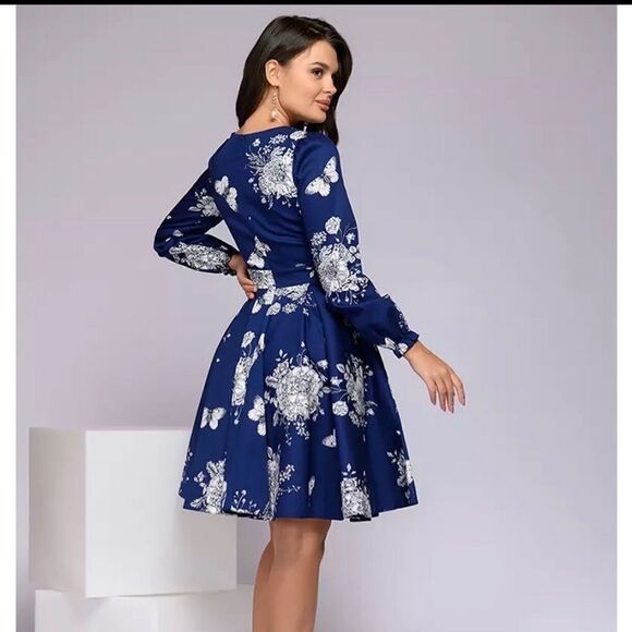 ROYAL blue flowers and butterflies print dress fit and flare NWOT - Picture 2 of 11